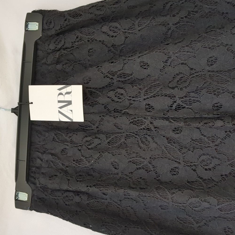Zara NWT Girl’s Black Lace Palazzo Pull-on Pants Size 11-12 - Picture 3 of 7